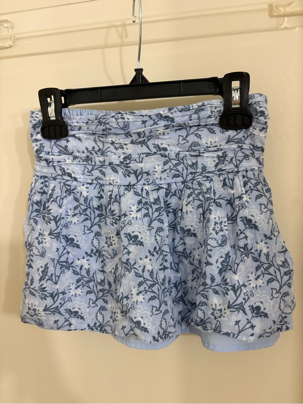abercrombie kids Light Blue Floral Skort
